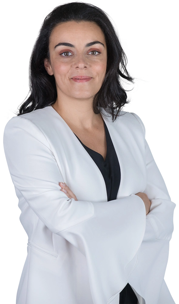 Cl&aacute;udia Cruz Almeida