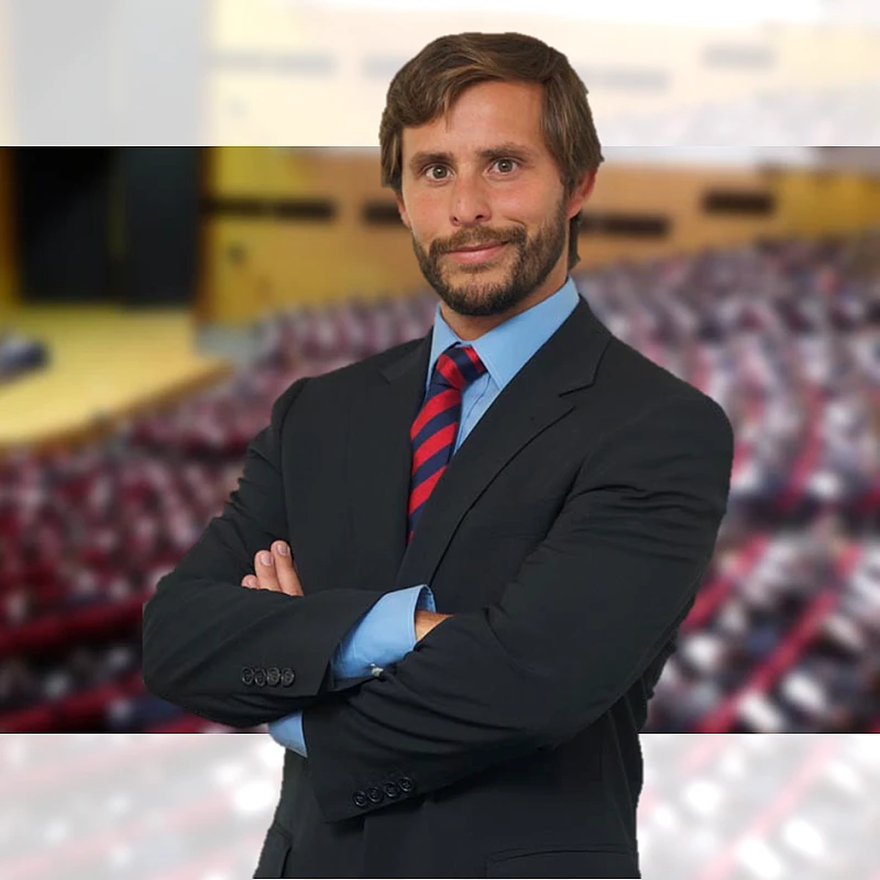 Manuel Simões de Carvalho em evento promovido pela Ordem dos Revisores Oficiais de Contas
