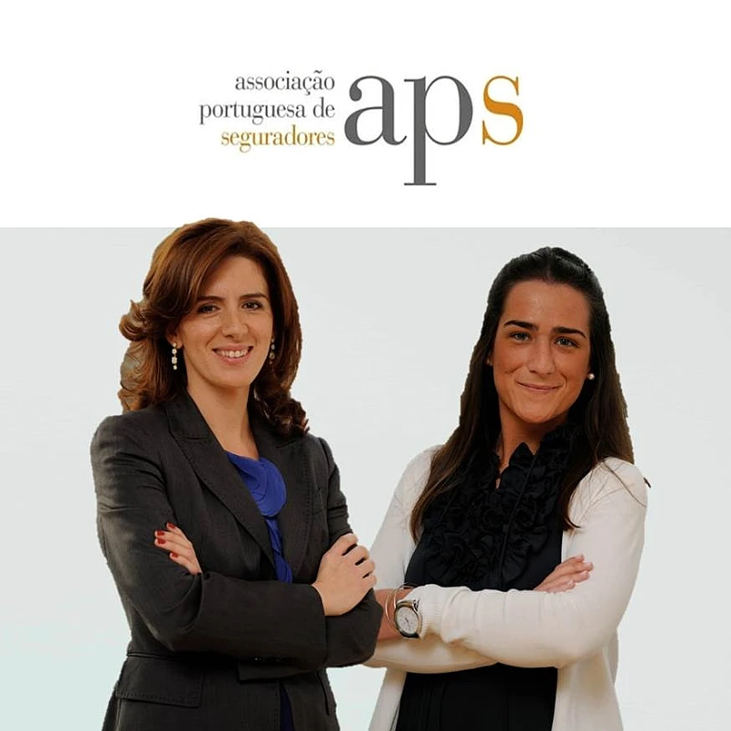 Inês Antas de Barros and Nádia Crujeira da Costa represente VdA in a a training cycle organized with APS 